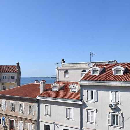 Apartment Summer Cave In Porec Center Exterior foto