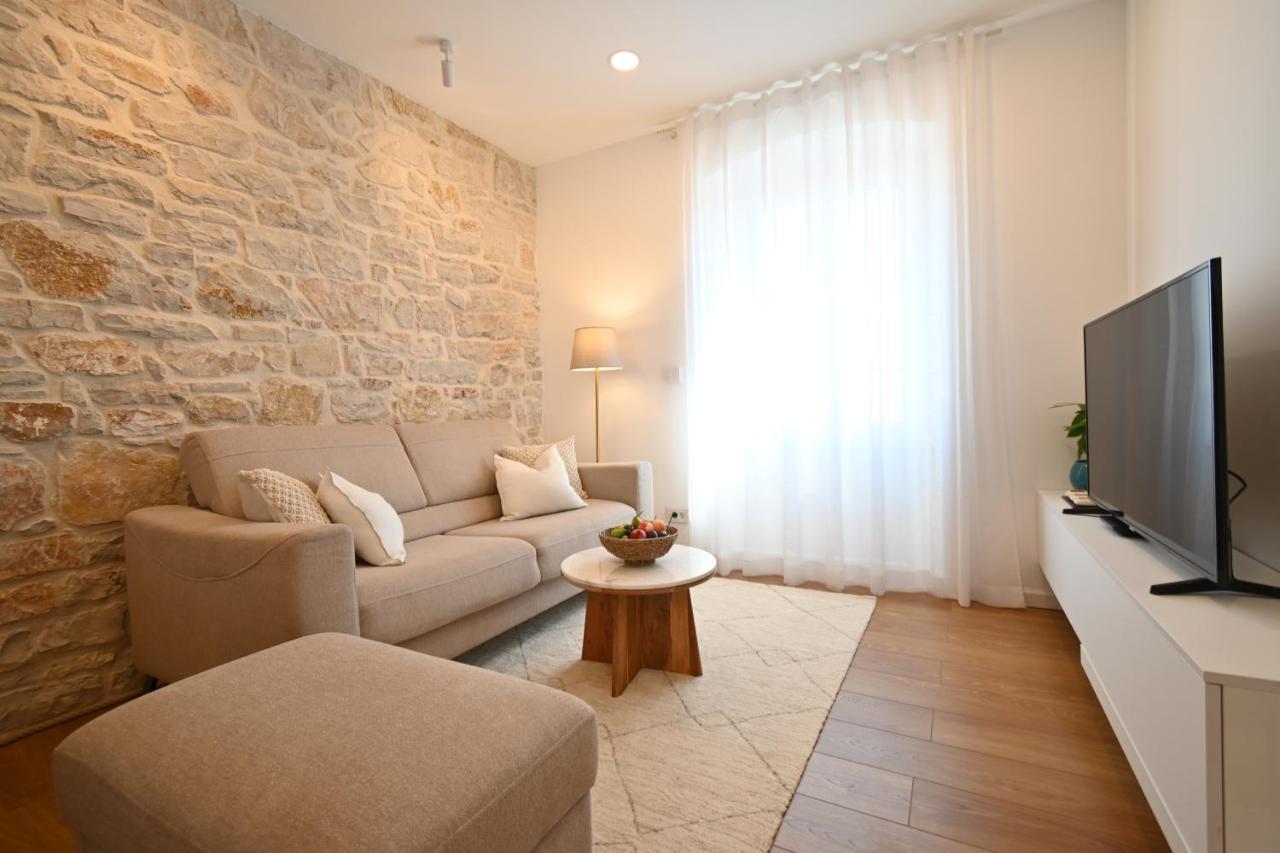 Apartment Summer Cave In Porec Center Exterior foto